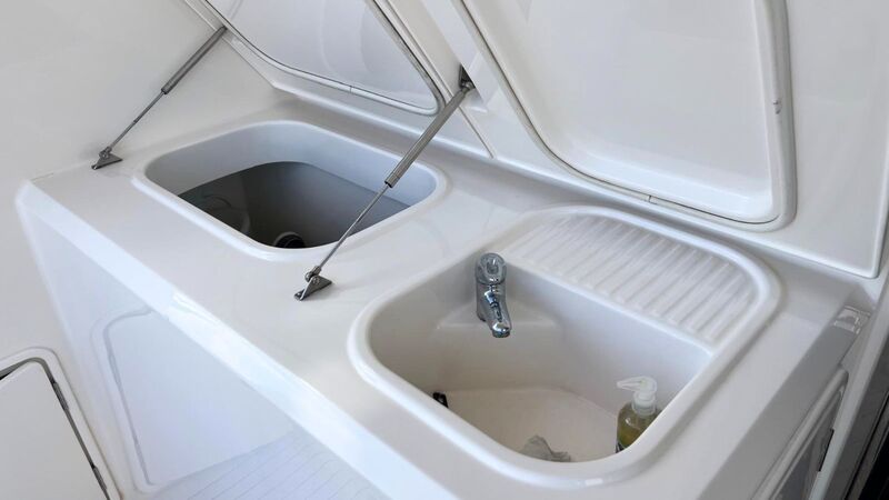 RIVIERA 45 OPEN FLY